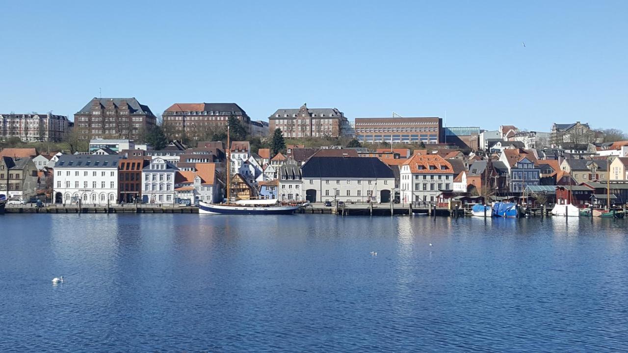 Loft 5 - Urlaub Direkt An Der Foerde Apartment Flensburg